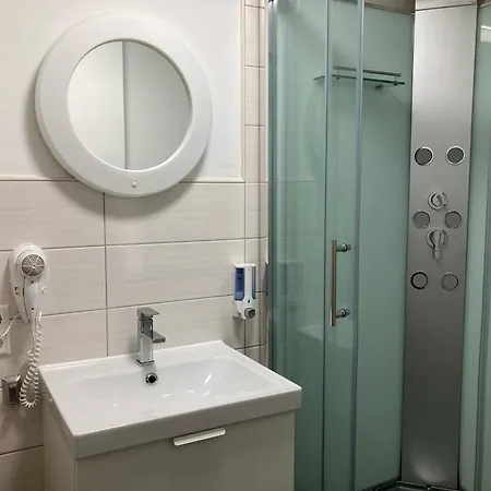 Hotell Hotel-fritz 3*